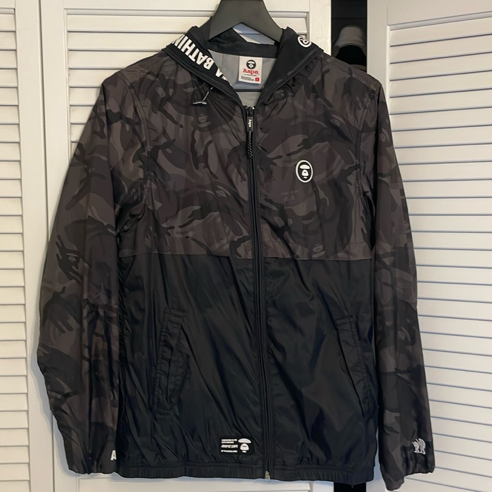 AAPE by A BATHING APE - Black Camo Windbreaker